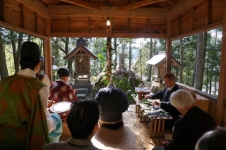 shanichi2L.jpg